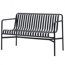PALISSADE BENCH WITH ARM