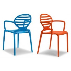 COKKA CHAIR