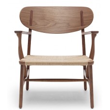 CH22 LOUNGE CHAIR