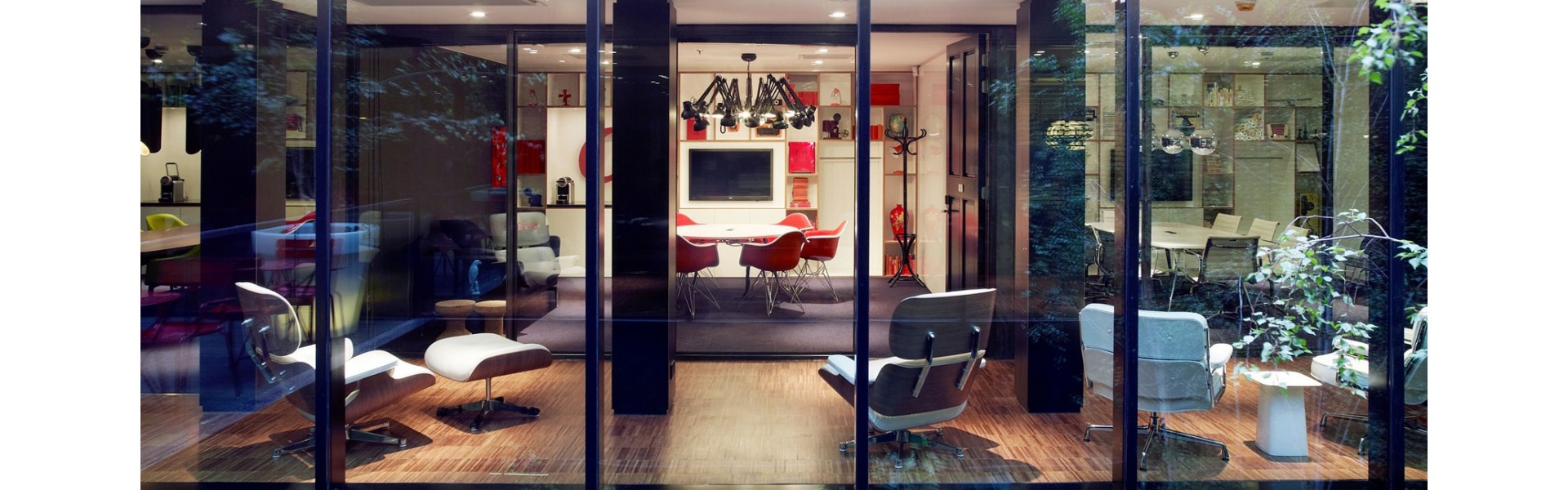 EAMES-FURNITURE-SERIES
